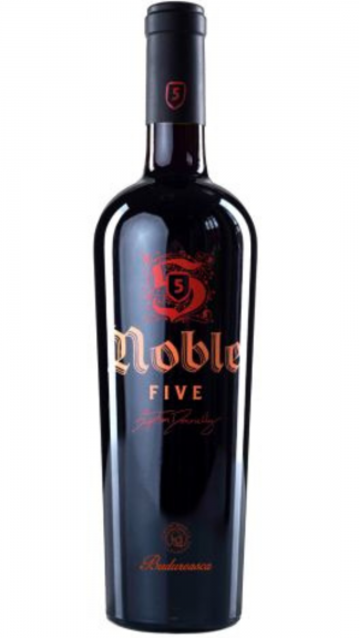 Photo for: Noble 5